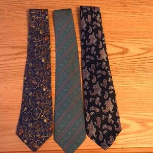 Lot of 3 luxury neckties
